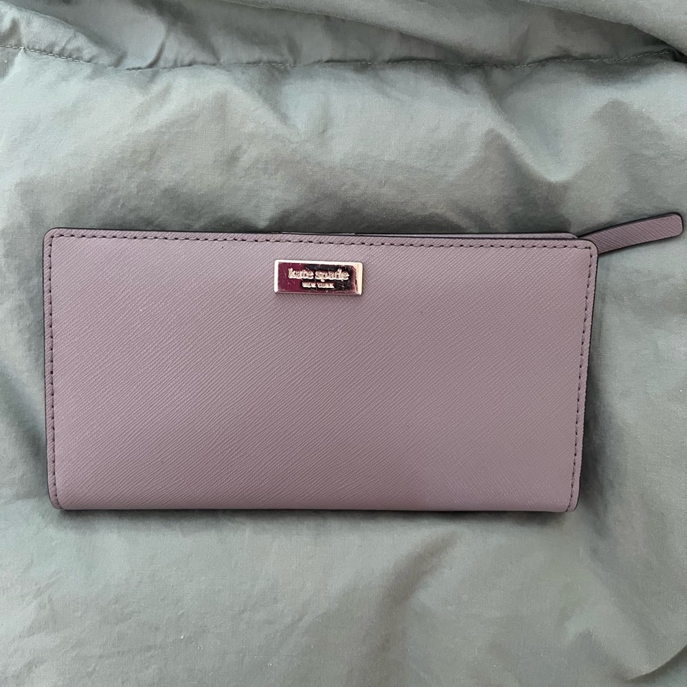 Kate Spade Gray Slim Wallet with Metallic Emblem